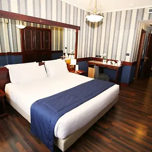 4* Hotel Regent