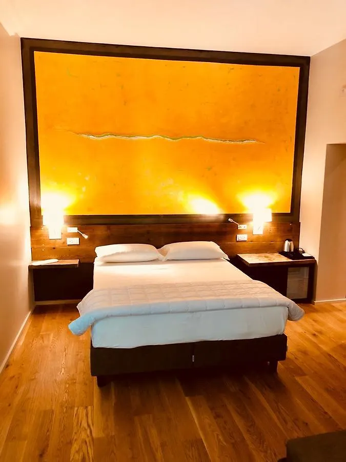 Giselda Home Roma